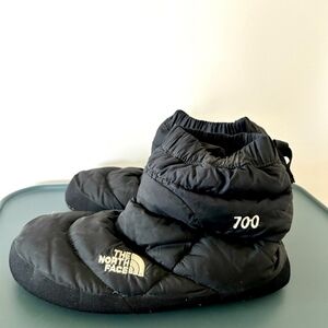 The North Face Slippers